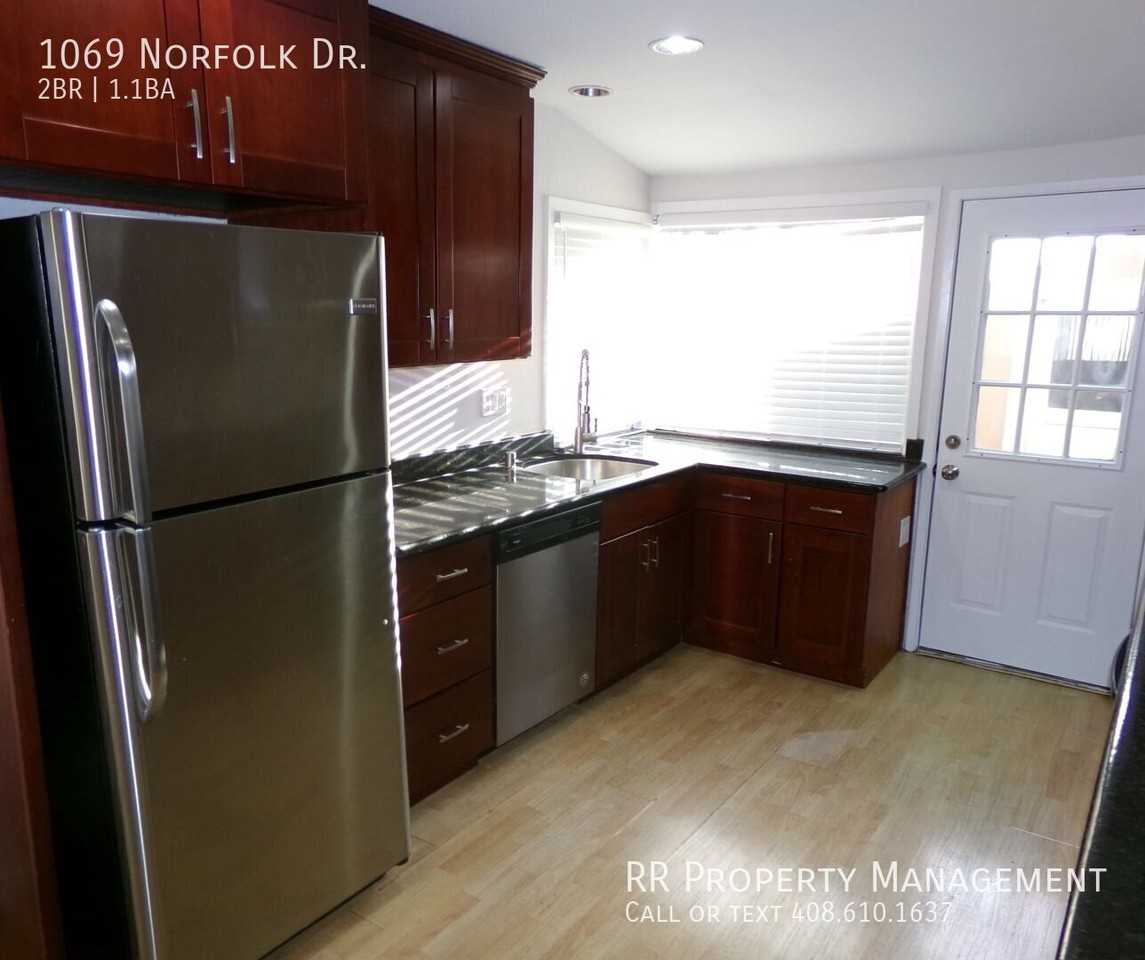 1069 Norfolk Dr - Photo 6 of 18