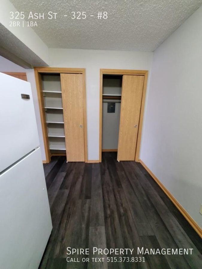 325 Ash St #8 - Photo 3 of 6