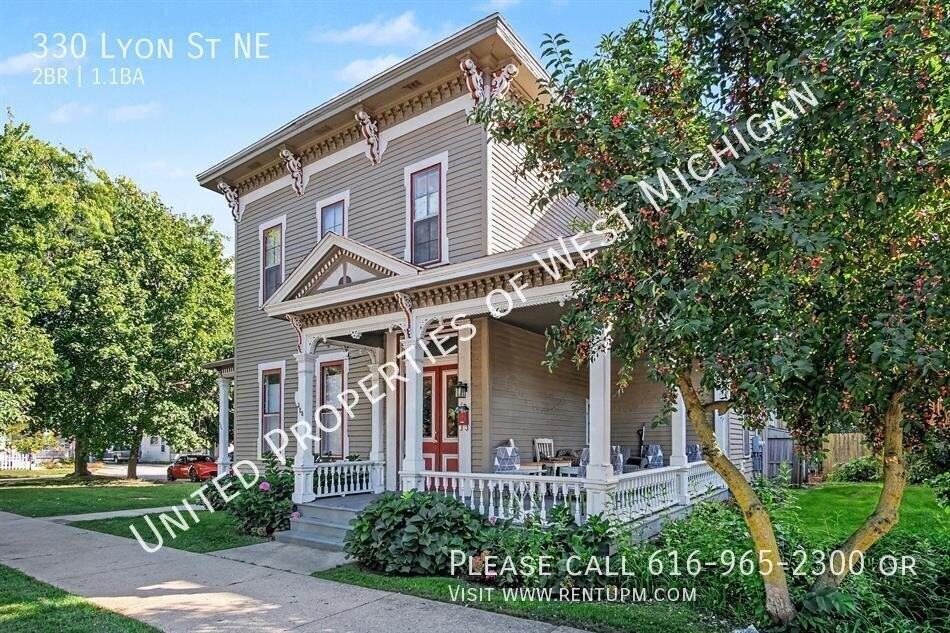 330 Lyon St Ne - Photo 2 of 18