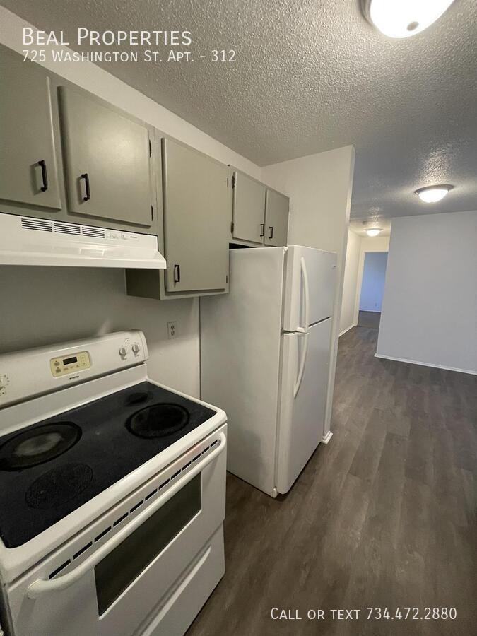 725 Washington St #312 - Photo 7 of 13
