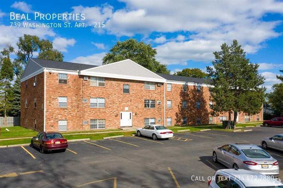 739 Washington St #215 - Photo 7 of 12