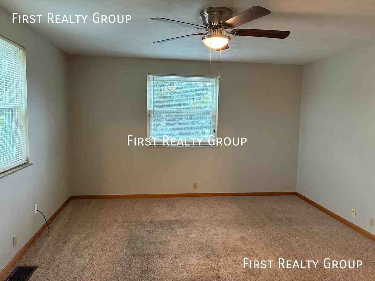 2424 Mundale Ave #1 - Photo 3 of 10