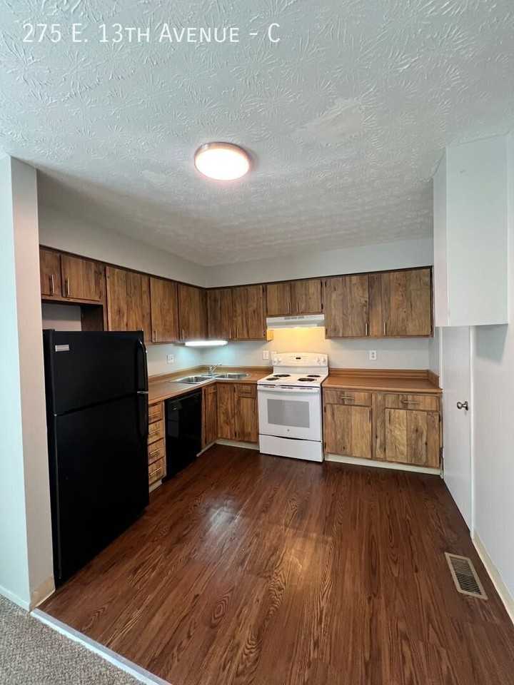 275 E 13th Ave #C - Photo 7 of 24