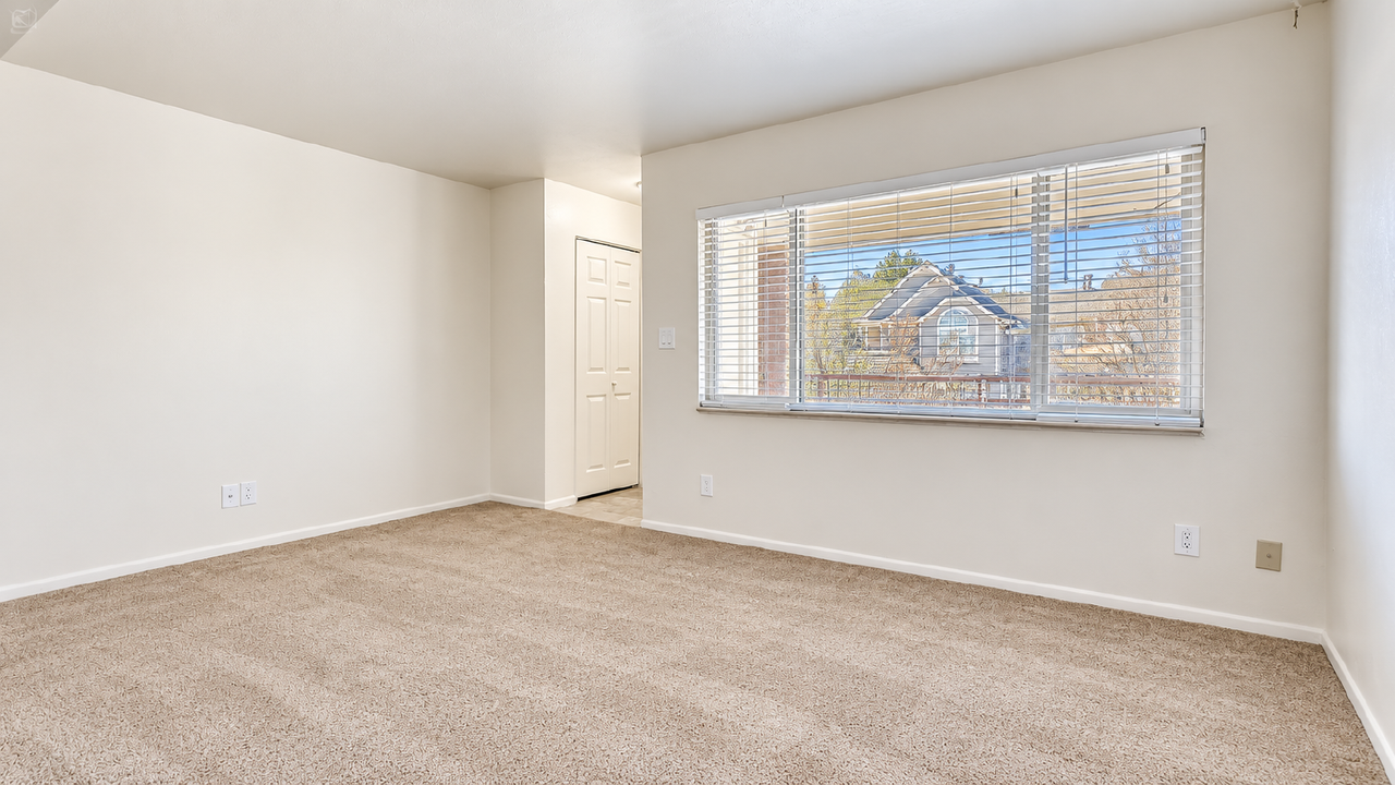 1929 S Depew St #36 - Photo 4 of 7