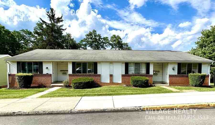 509 E Maple St #A - Photo 4 of 37