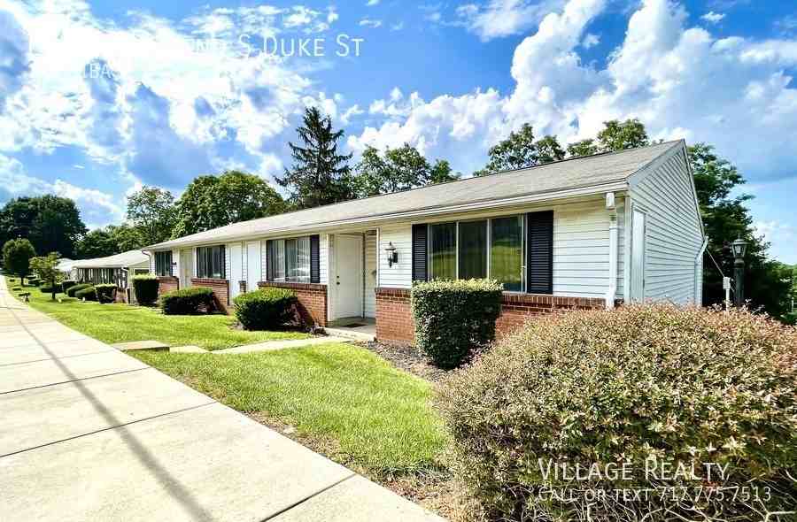 509 E Maple St #A - Photo 5 of 37