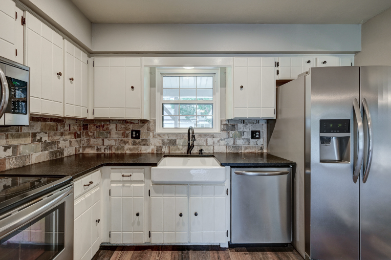 2836 S Wheeling Way - Photo 2 of 30