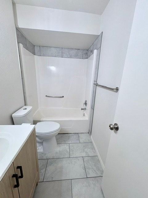 2213 E Wichita St - Photo 5 of 19