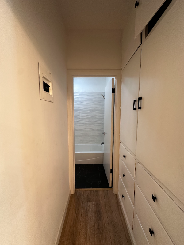 1865 Pacific Ave #B - Photo 4 of 10