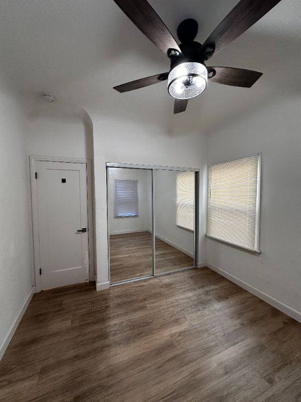 1865 Pacific Ave #B - Photo 5 of 10