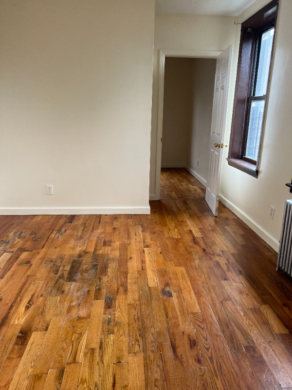 425 Rose Ave #10