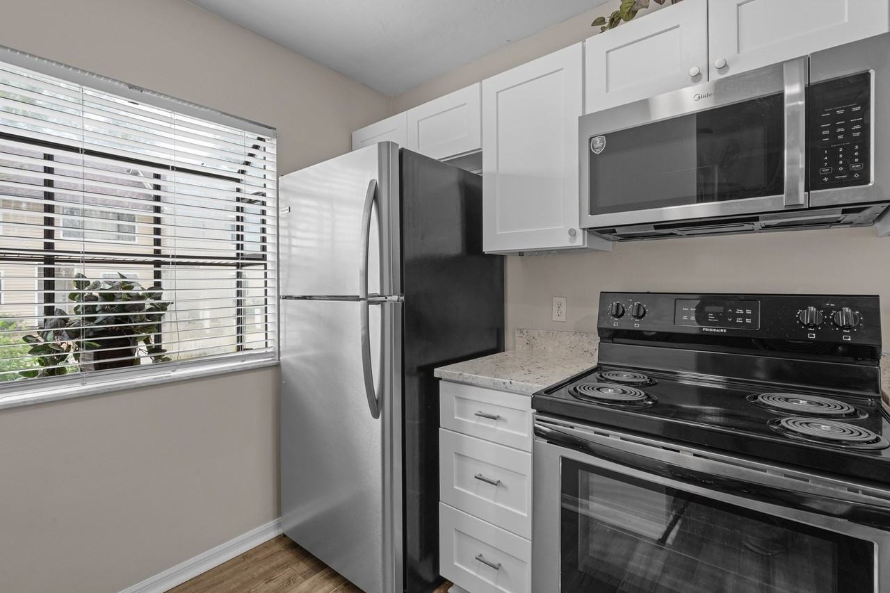 6296 Sw 8th Pl - Photo 3 of 15