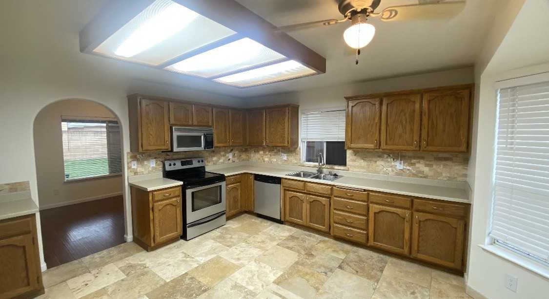 1580 Portofino Dr #NA - Photo 4 of 20
