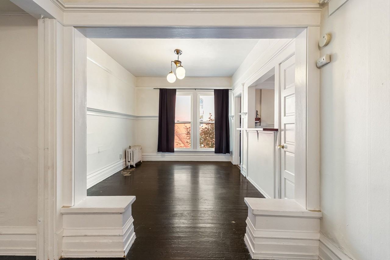 1059 N State Street - Photo 3 of 5