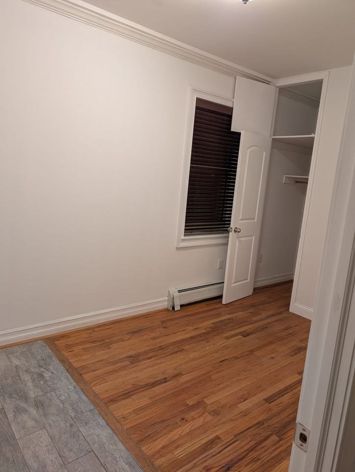 739 Brook Ave #1 - Photo 4 of 12