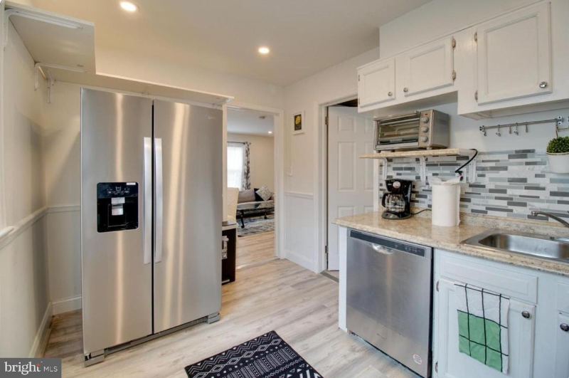 146 Onondaga Dr - Photo 6 of 8