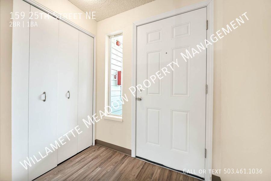 159 25th St Ne - Photo 3 of 50