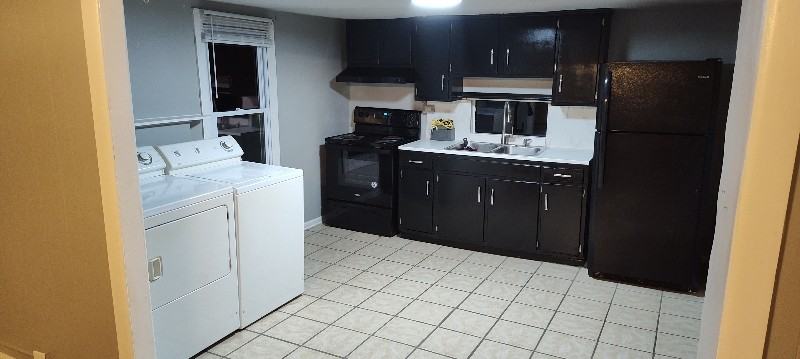 416 Gibbs Rd - Photo 2 of 10