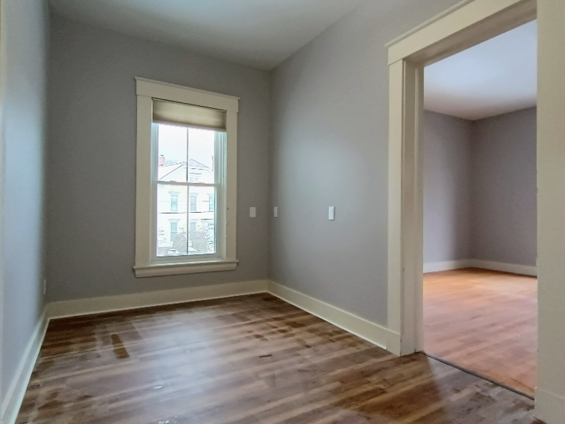 92 Center St #5 - Photo 5 of 7