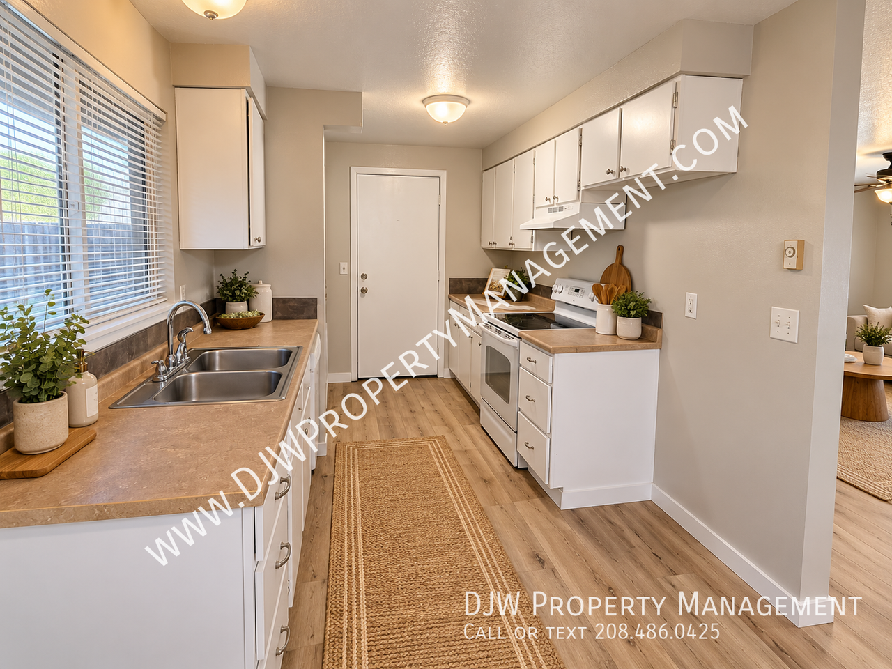 12 Duncan Ave - Photo 4 of 12