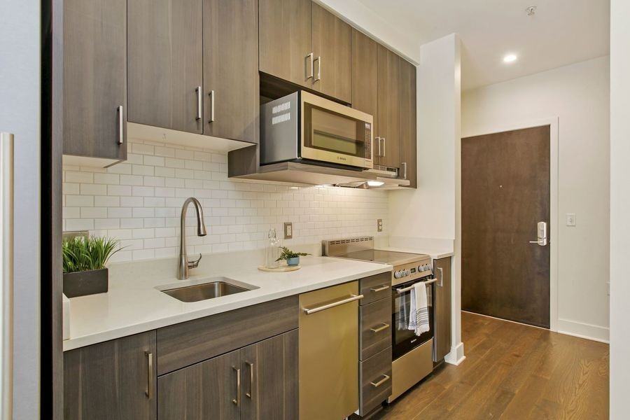 2550 17th St Nw #302 - Photo 6 of 19