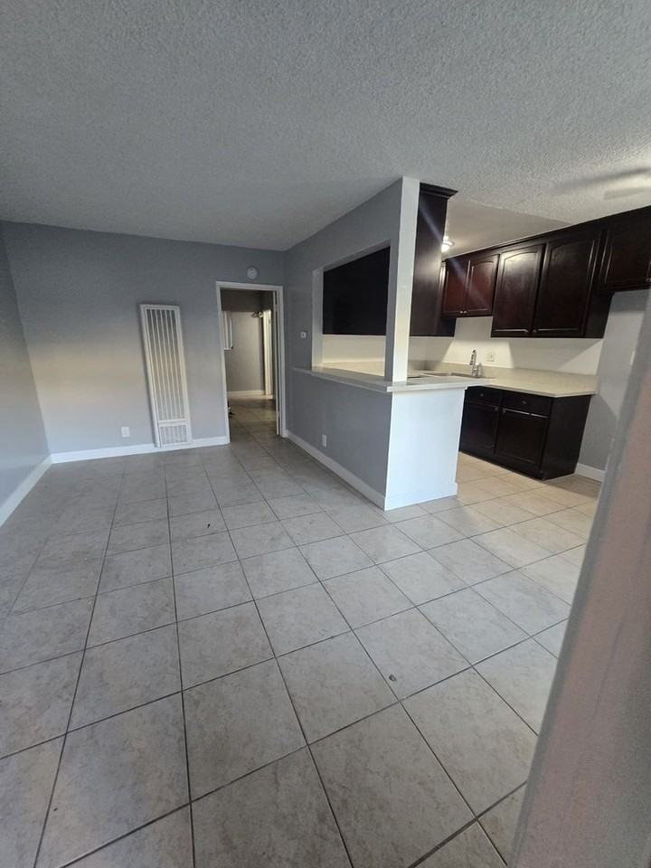 8043-8055 Chapman Avenue - Photo 7 of 31