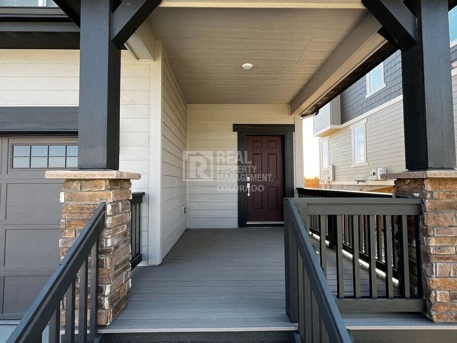 537 Nightsky St - Photo 2 of 27
