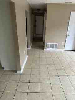 207 Holiday Cir - Photo 3 of 14