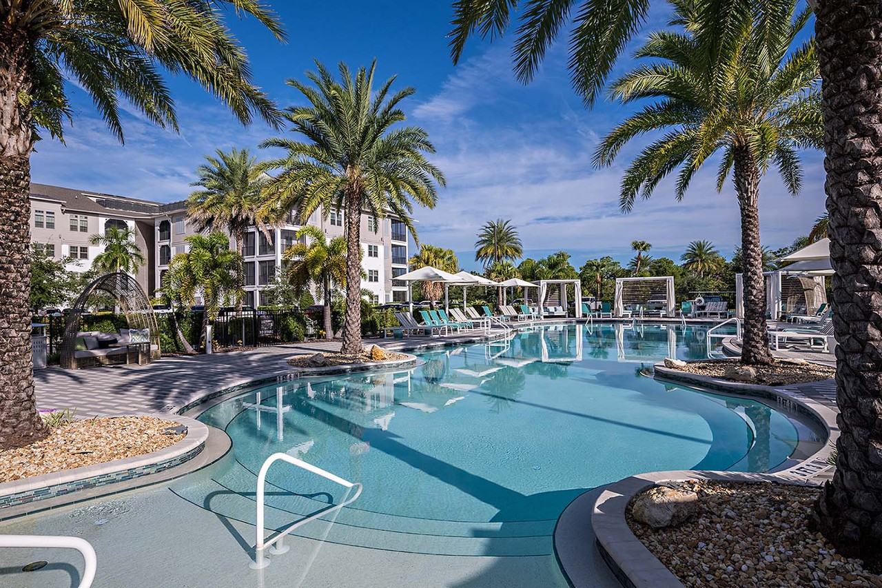 Botanic Waterside Apartments at Lakewood Ranch - Photo 2 of 56