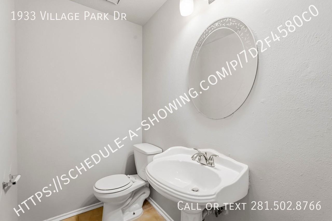 1933 Village Park Dr - Photo 6 of 14