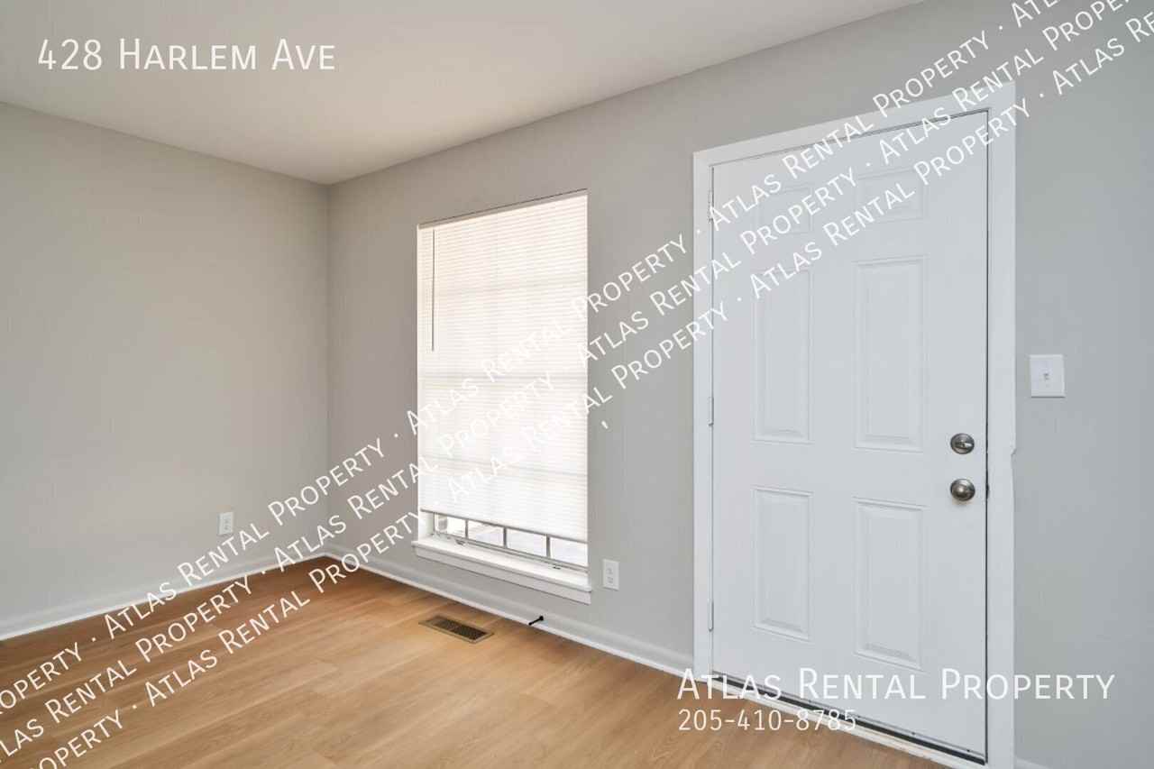 428 Harlem Ave - Photo 7 of 19