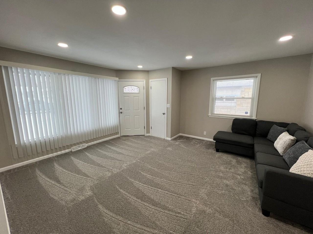 5710 N 69th St - Photo 2 of 7