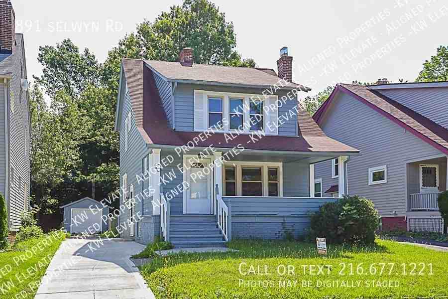 891 Selwyn Rd - Photo 2 of 31