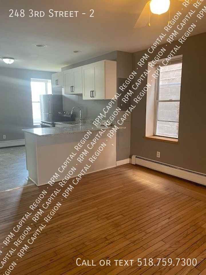248 3rd St #2 - Photo 5 of 13