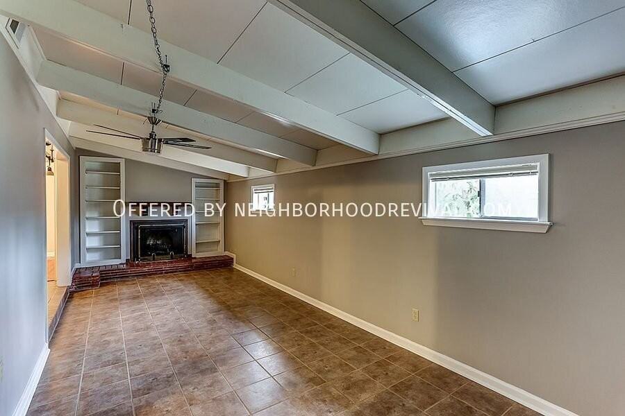 1305 Dogwood Dr - Photo 6 of 29
