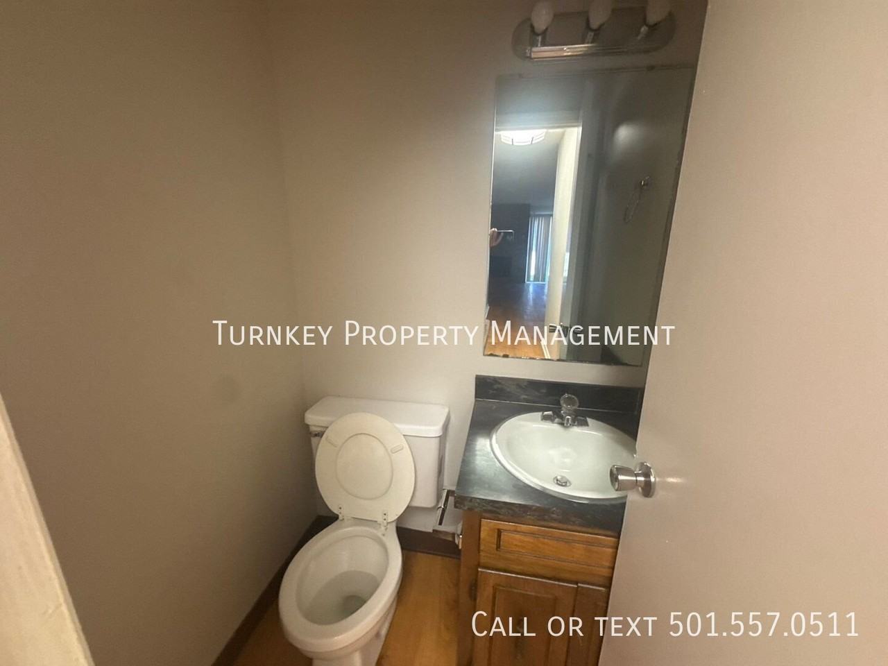 1700 Sanford Dr - Photo 7 of 16