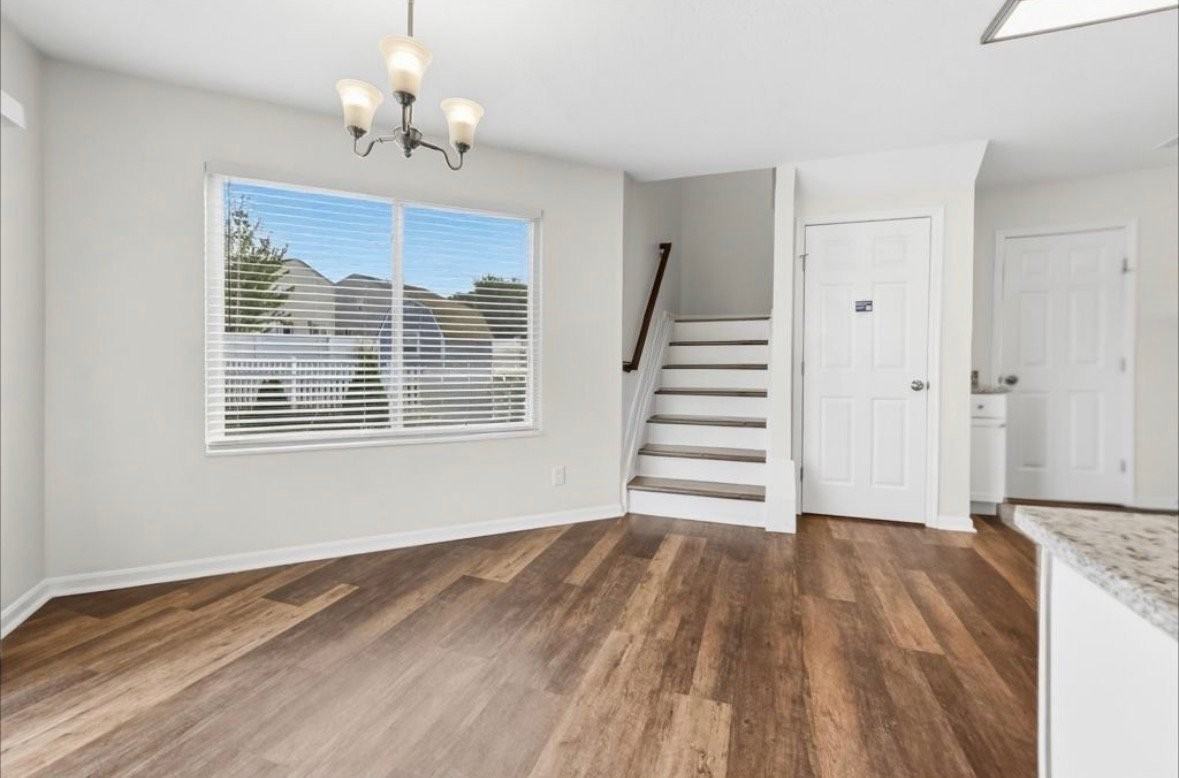 2366 Hummingbird Ln - Photo 7 of 13