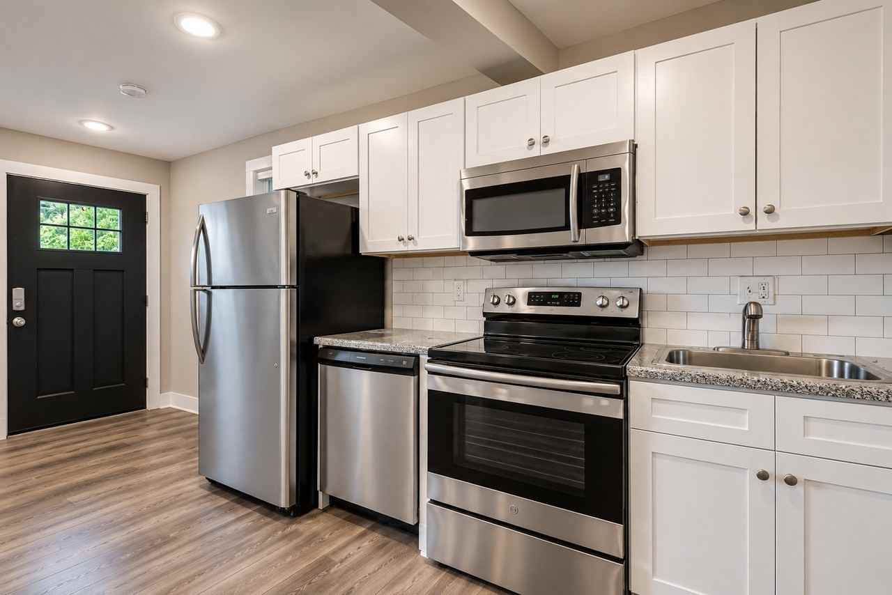 2018 Jefferson St #C - Photo 3 of 10