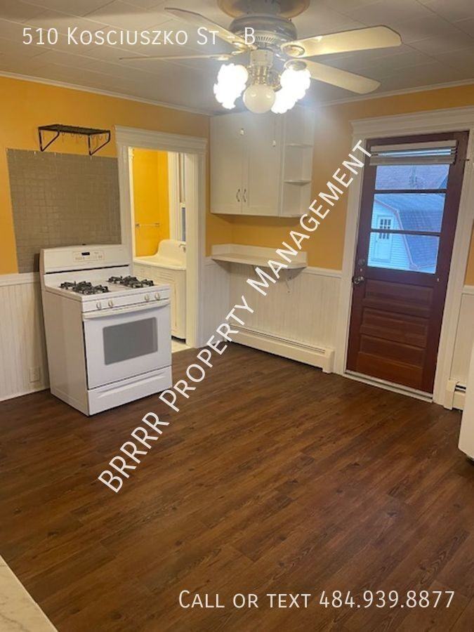 510 Kosciuszko St #B - Photo 7 of 20