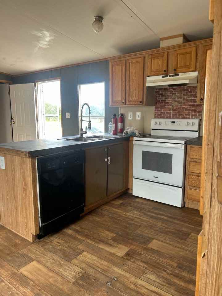 806 S Tyler St #9 - Photo 5 of 11