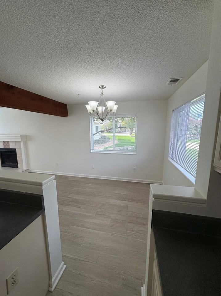 667 Walden Cir - Photo 6 of 14