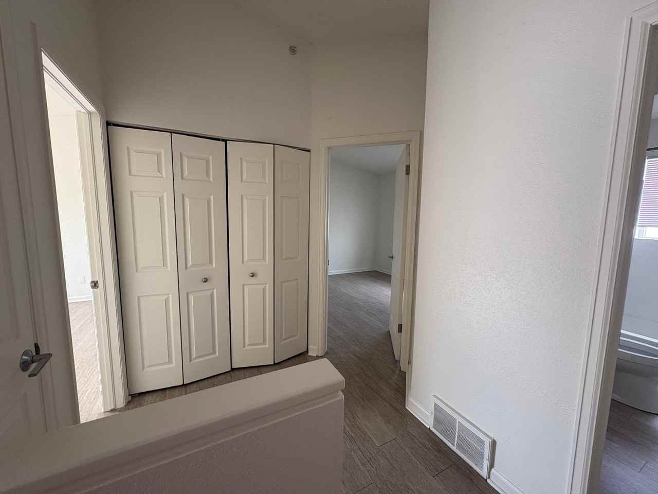 667 Walden Cir - Photo 7 of 14