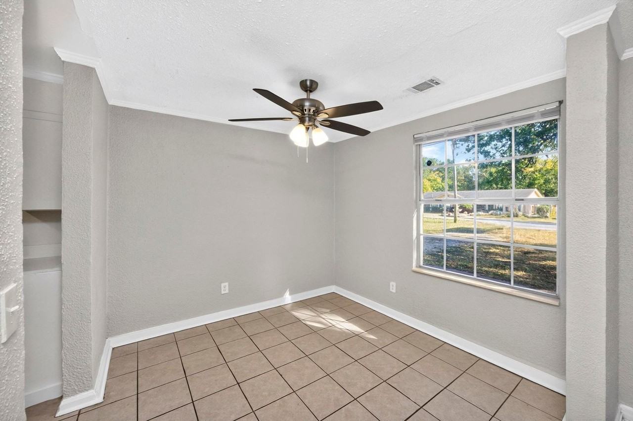 3312 Kings Ln - Photo 5 of 29