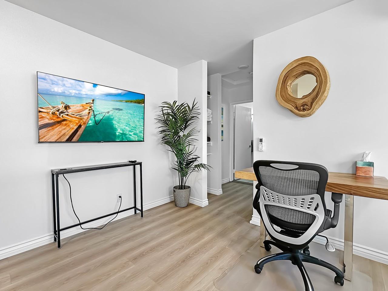 5854 Ernest Ave #5854 - Photo 4 of 17
