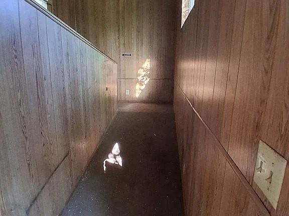 407 W Saint Louis St - Photo 5 of 8