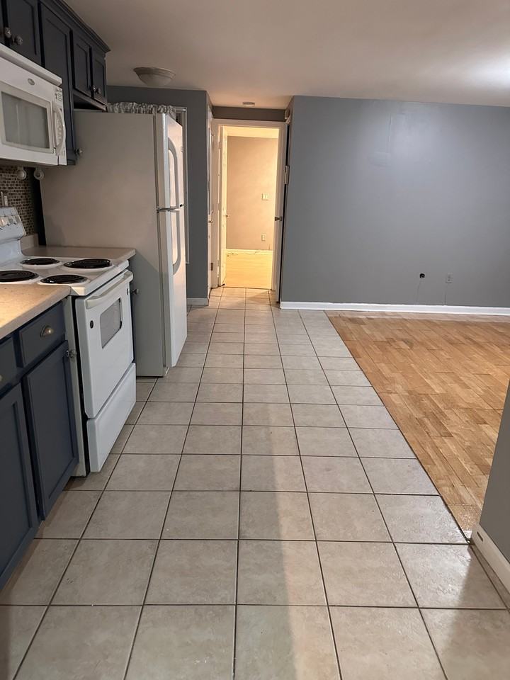 199 Avenue A #1 - Photo 7 of 11