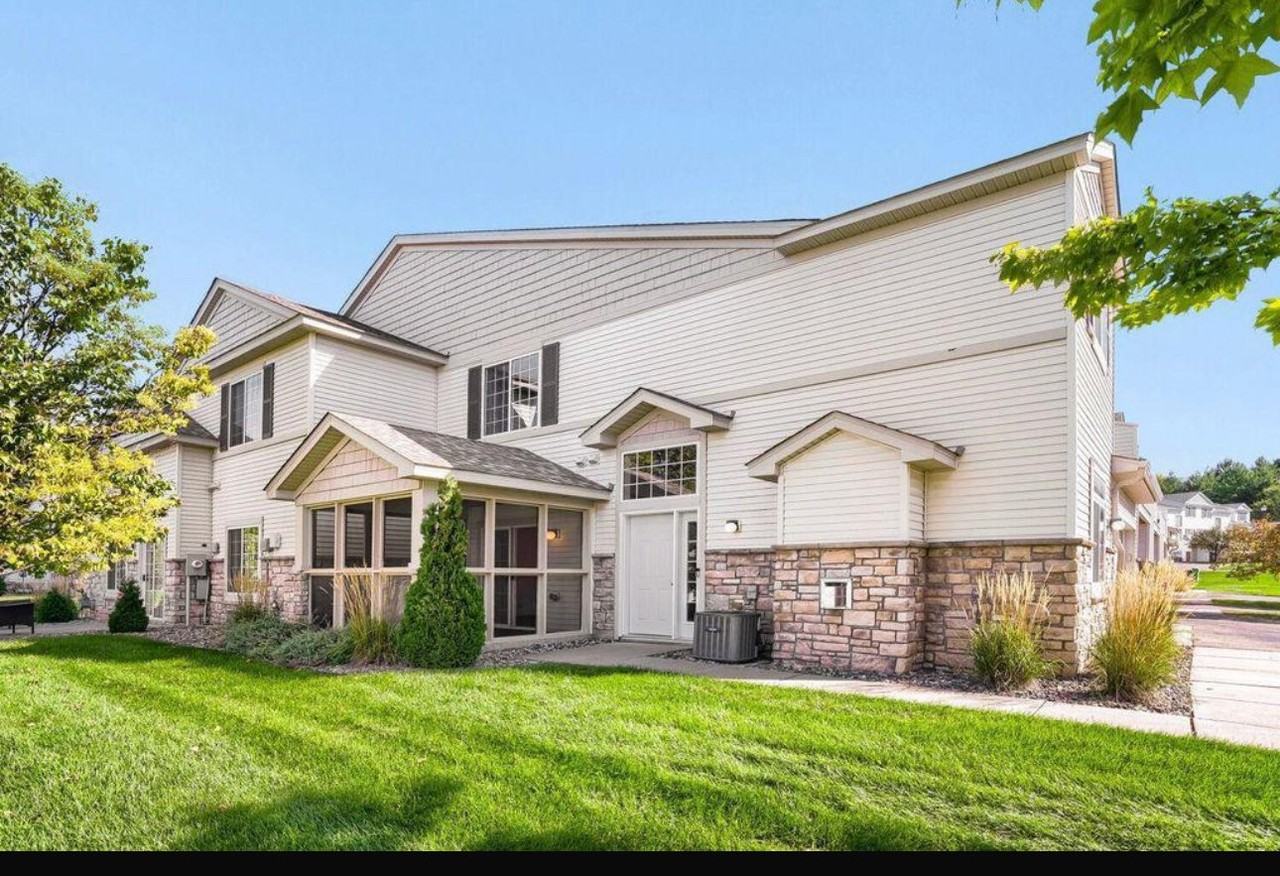 6778 Pine Crest Trl S - Photo 2 of 20