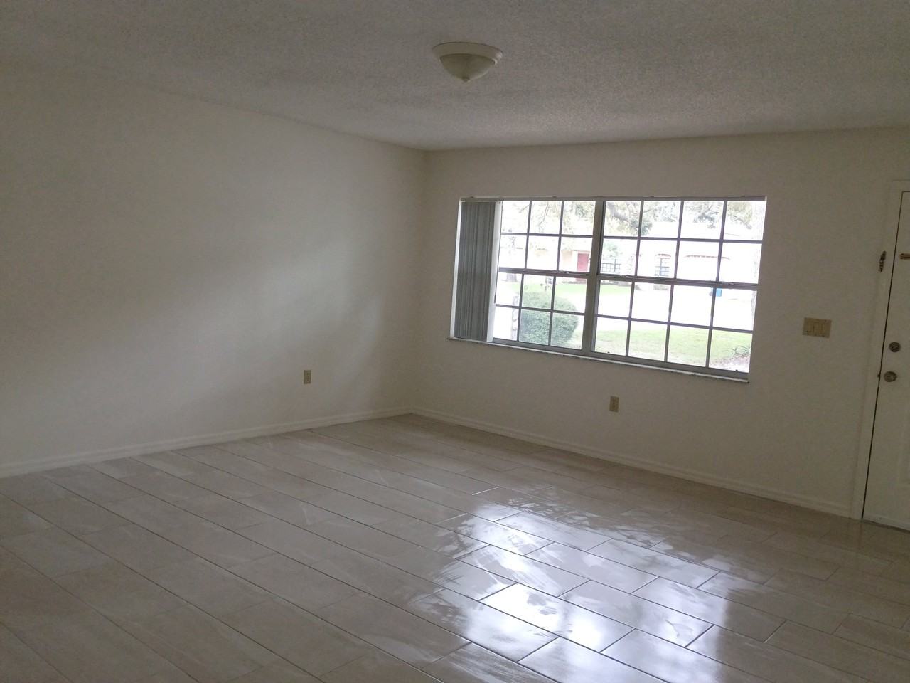 1255 Malone Ave - Photo 5 of 14