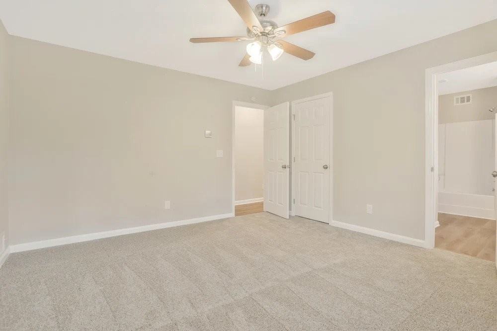 1649 Roman Point Dr - Photo 6 of 10