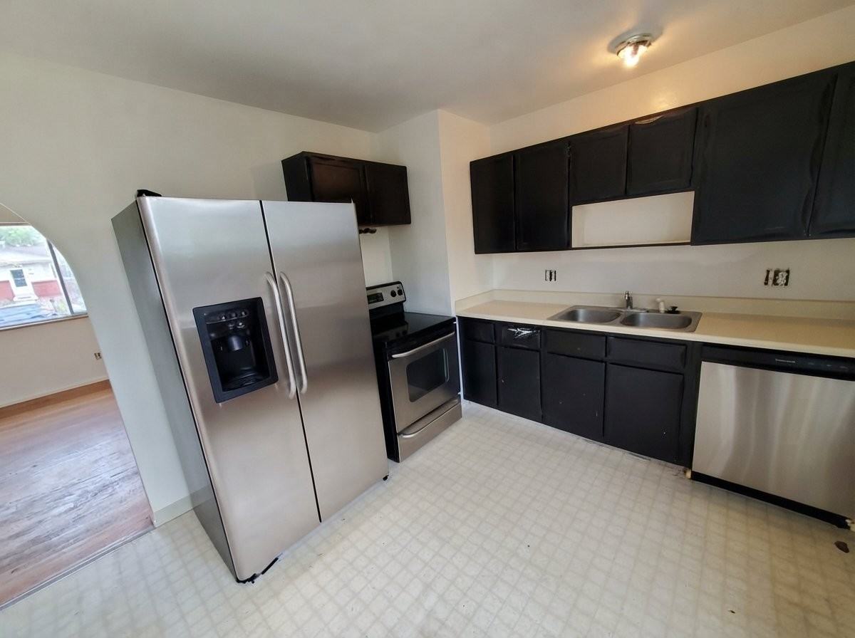 11781 Galapago Ct - Photo 3 of 12